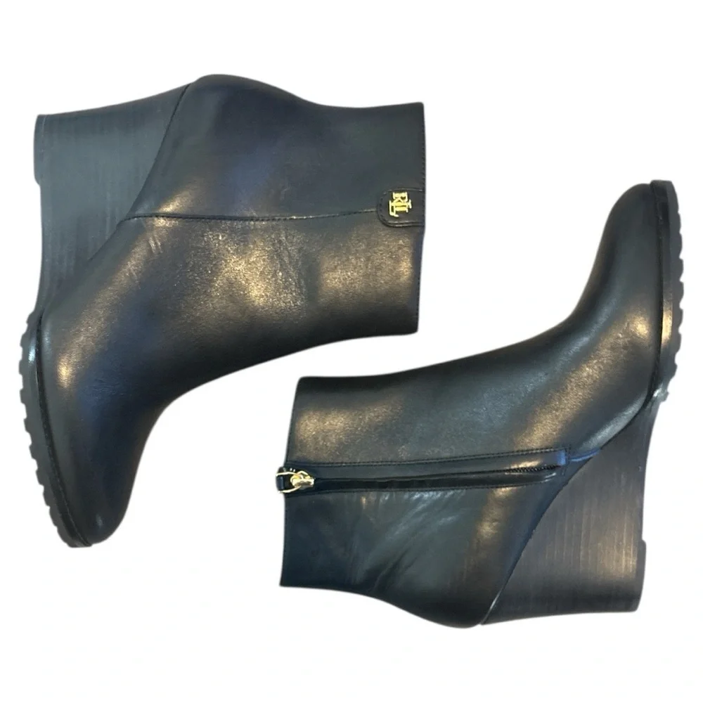 Lauren Ralph Lauren Shaley Calfskin Wedge Bootie in Black Size 8
